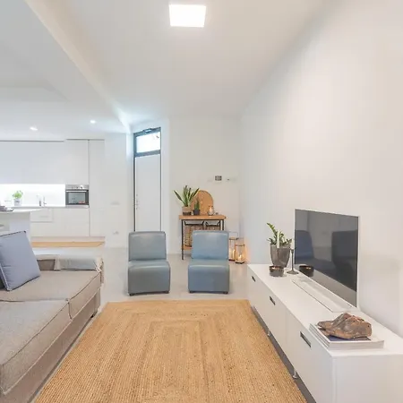 Ginepro & Salvia In By Rent