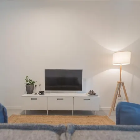 Daire Ginepro & Salvia In By Rent Como