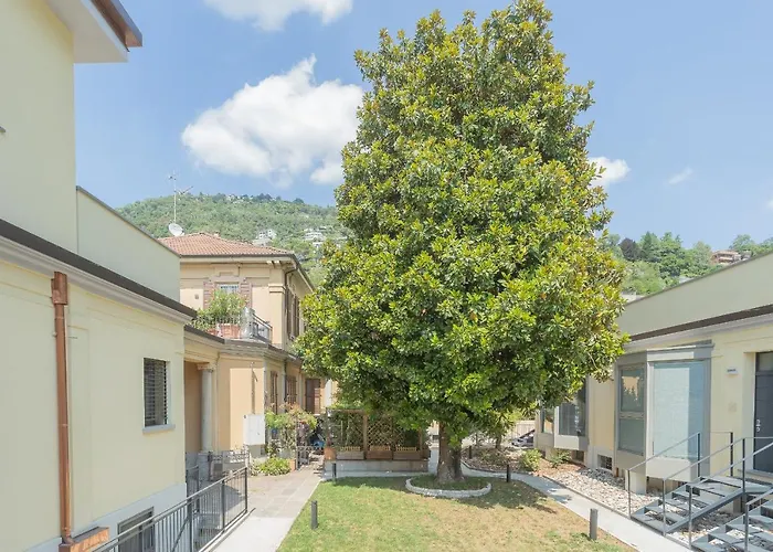 Ginepro & Salvia In By Rent * Como