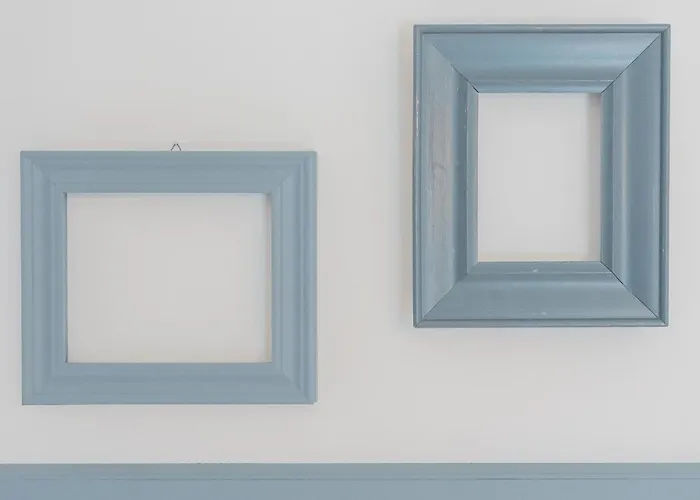 Ginepro & Salvia In By Rent Como