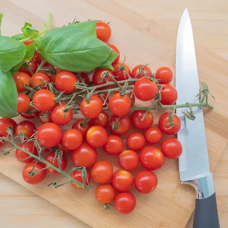 Ginepro & Salvia In By Rent דירה קומו